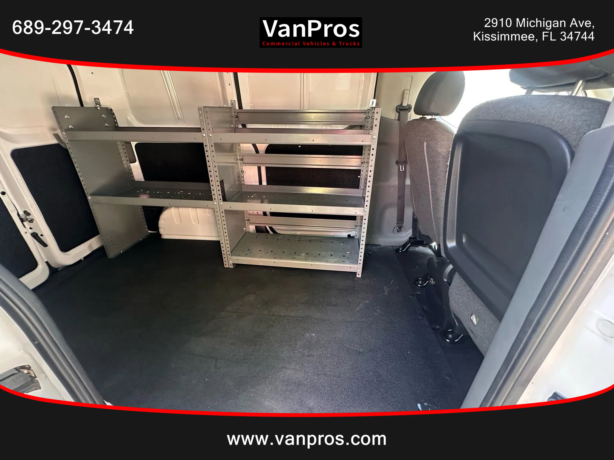 Used 2018 Nissan NV200 SV image 16