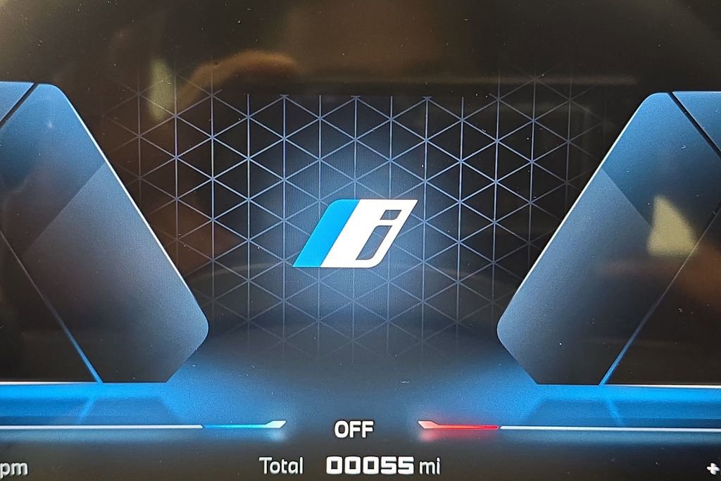 New 2025 BMW i5 M60 w/ Premium Package image 16