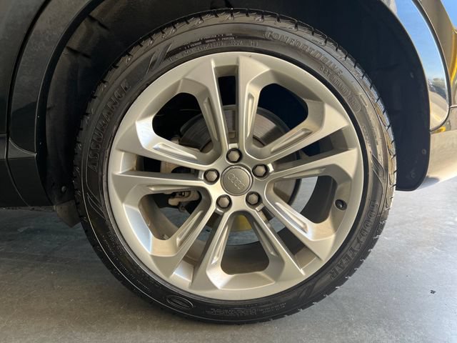 Used 2016 Audi Q3 2.0T Premium Plus w/ Technology Package FWD image 12