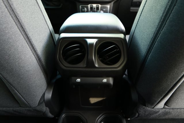 New 2026 Jeep Gladiator Sport image 28