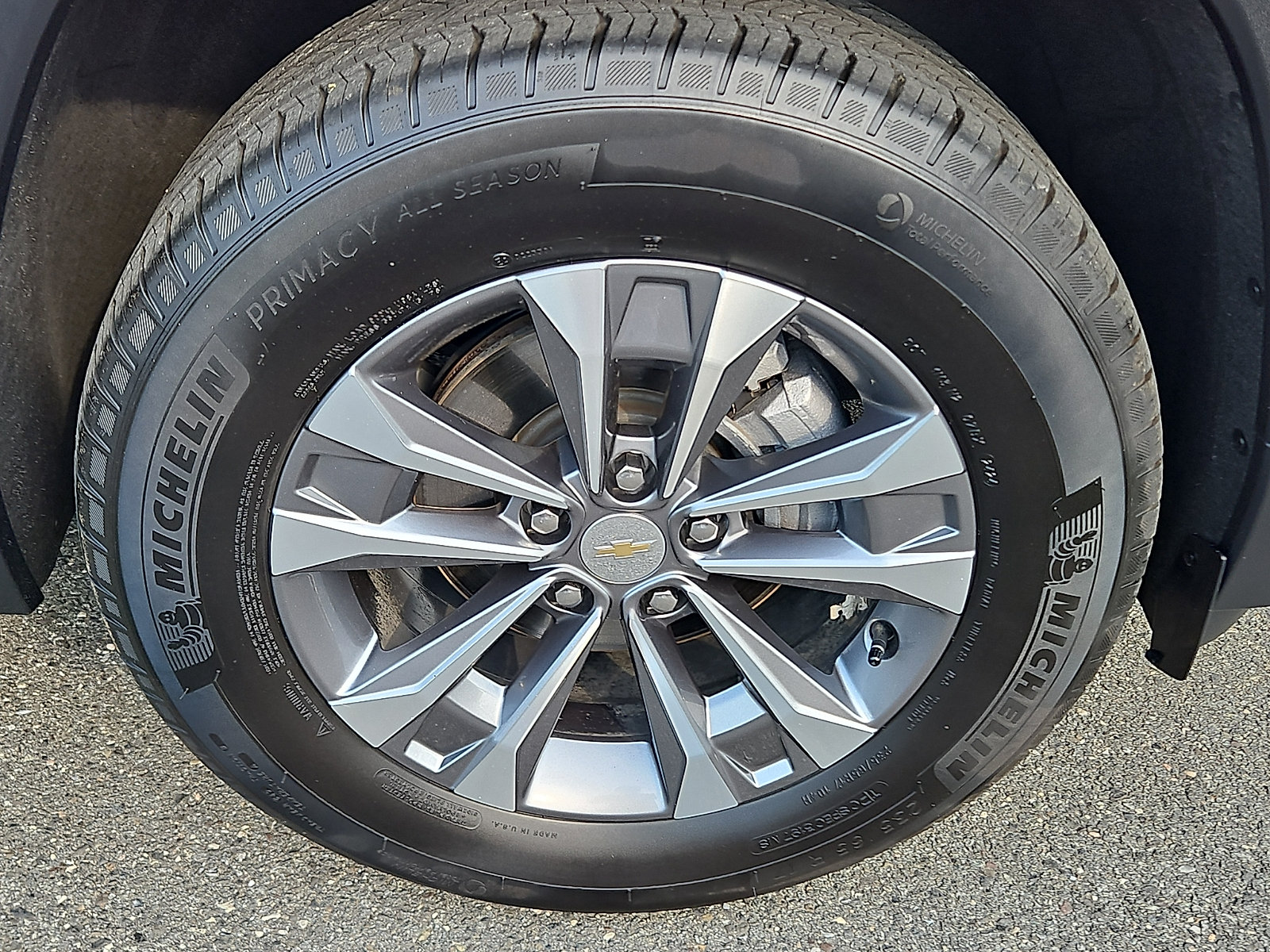 Certified 2025 Chevrolet Equinox LT w/ Convenience Package II AWD/4WD image 8