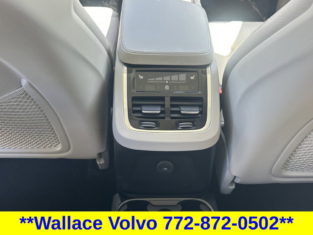 Certified 2024 Volvo XC90 T8 Plus w/ Protection Package Premier AWD/4WD image 13