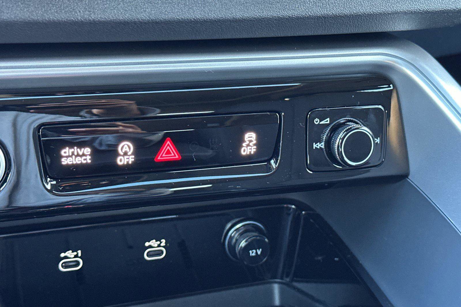 Certified 2025 Audi Q5 Premium Plus w/ Premium Plus image 21