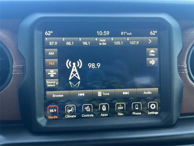 Used 2021 Jeep Wrangler Unlimited Rubicon w/ Trailer Tow Package image 14