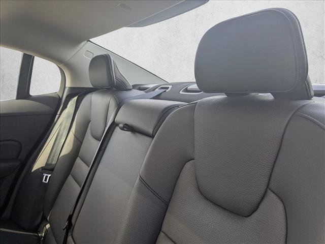 Used 2024 Volvo S60 B5 Plus FWD image 15