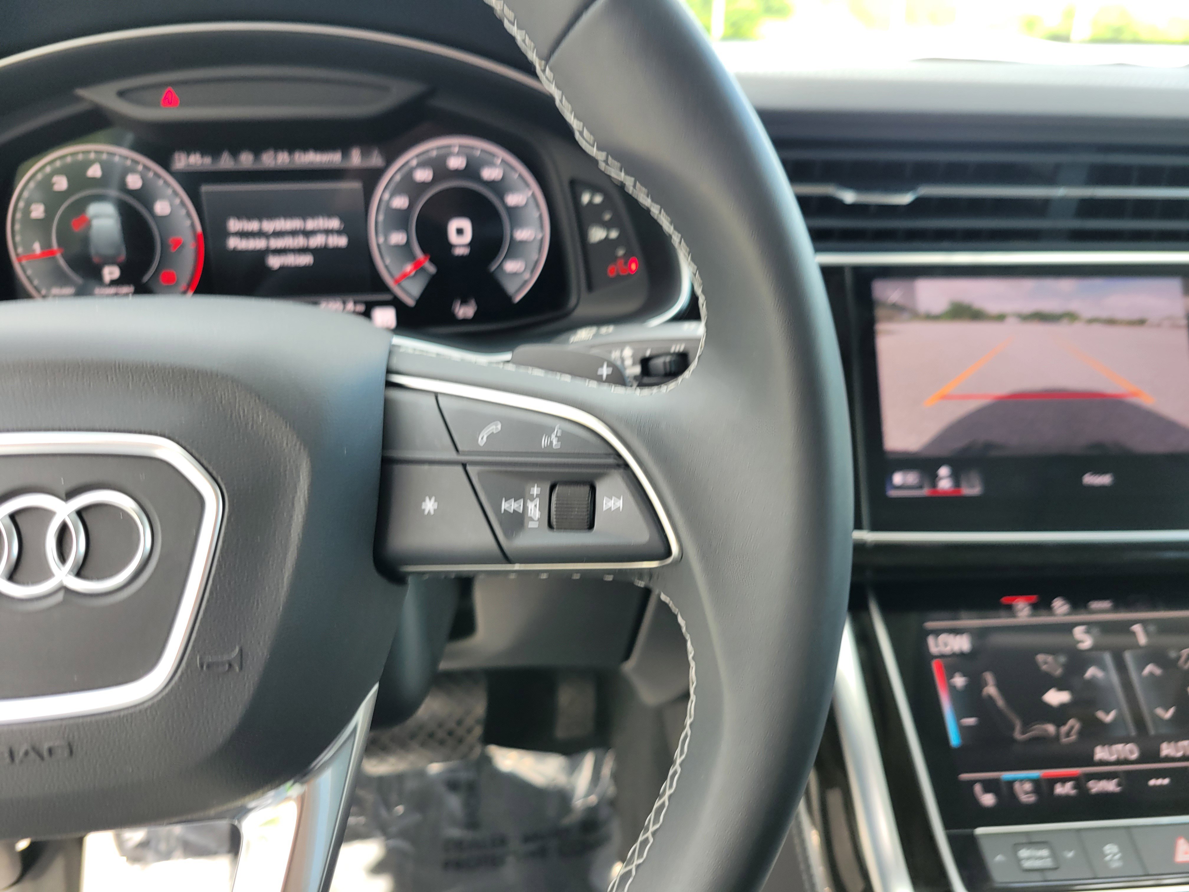 Certified 2025 Audi Q7 2.0T Premium Plus w/ Premium Plus Package image 61