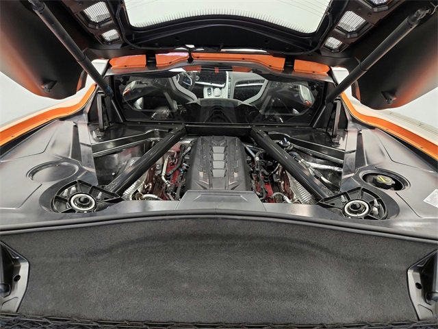 Used 2024 Chevrolet Corvette Stingray Preferred Cpe w/ Z51 Performance Package image 32