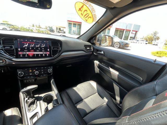 Used 2024 Dodge Durango GT image 27