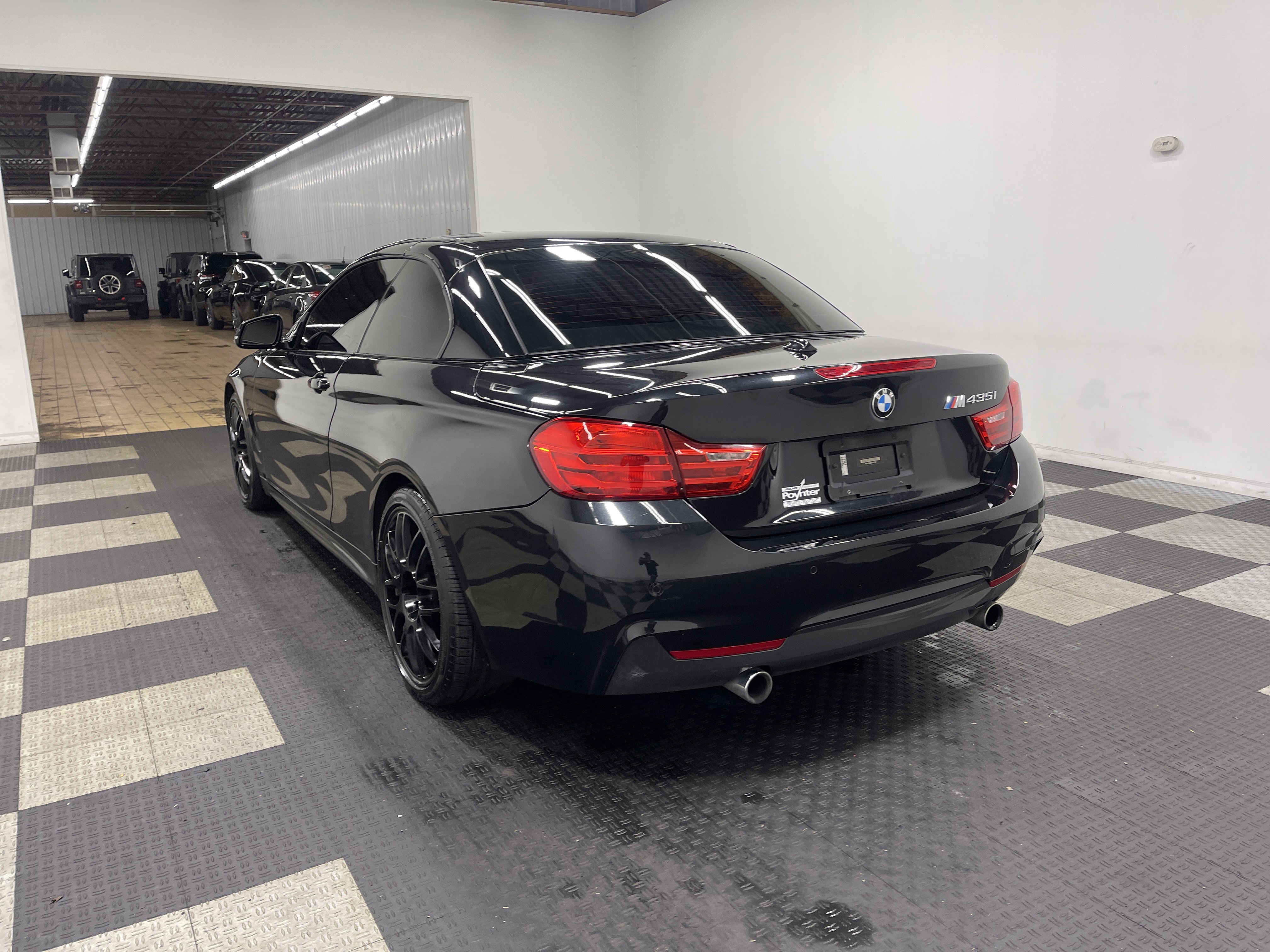 Used 2014 BMW 435i Convertible image 2