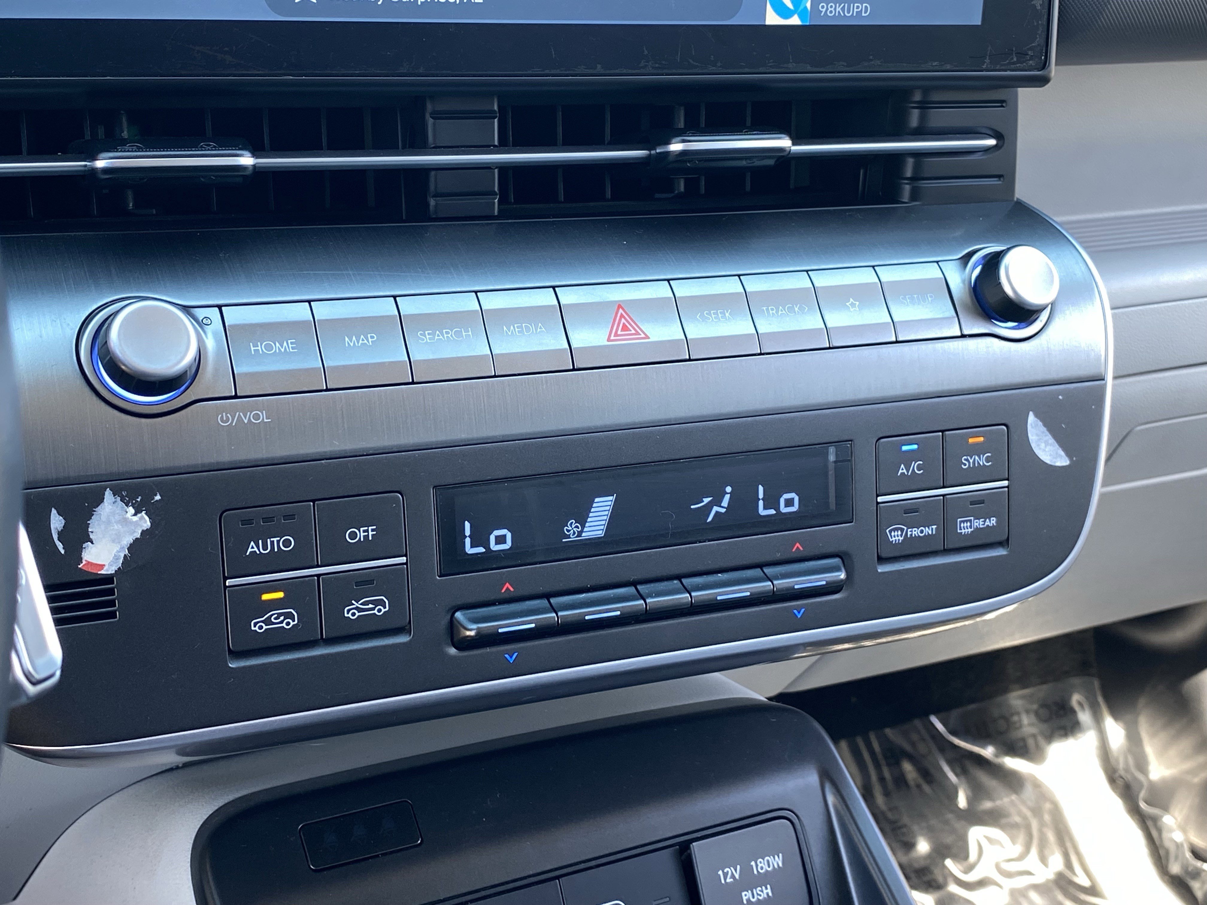 Certified 2024 Hyundai Kona Limited AWD/4WD image 24