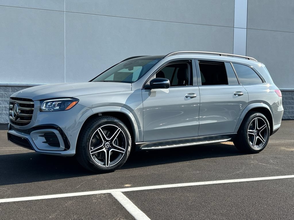 New 2026 Mercedes-Benz GLS 450 4MATIC