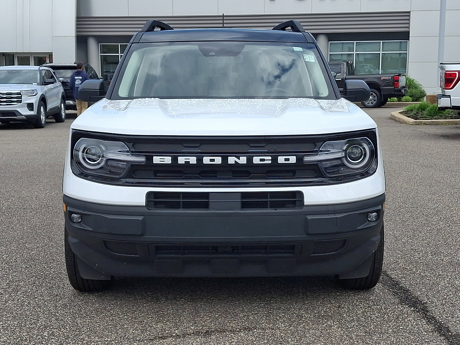Certified 2022 Ford Bronco Sport Outer Banks w/ Tech Package AWD/4WD image 3