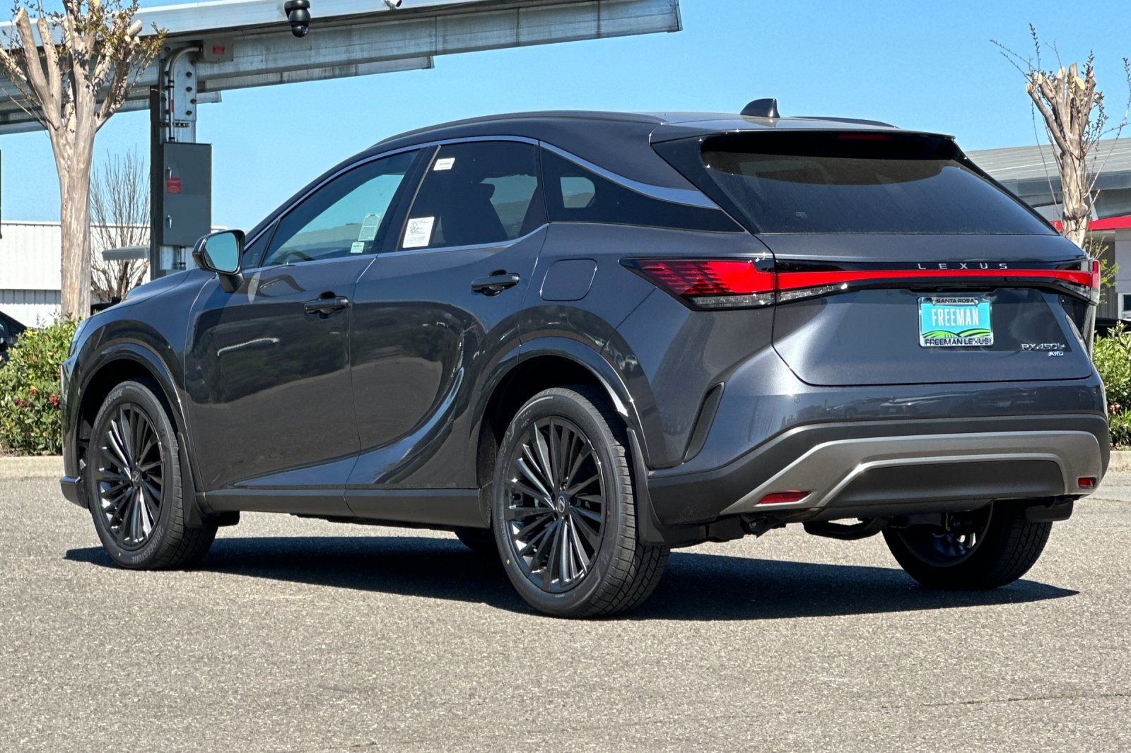 New 2026 Lexus RX 450h AWD image 6