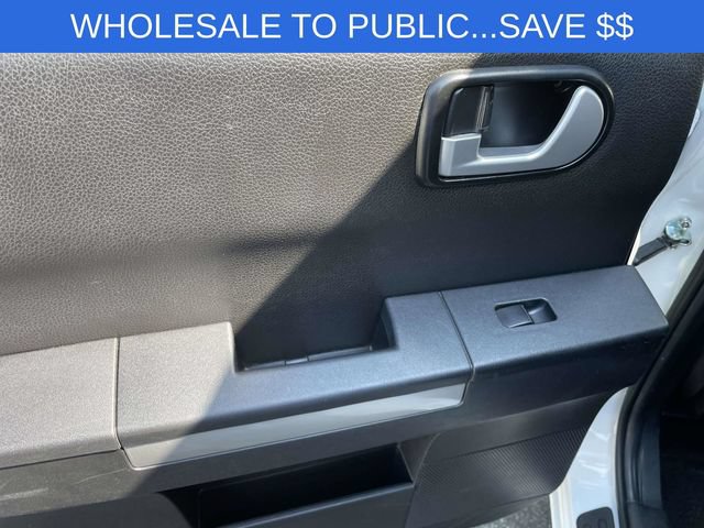 Used 2011 Mitsubishi Endeavor SE FWD image 15