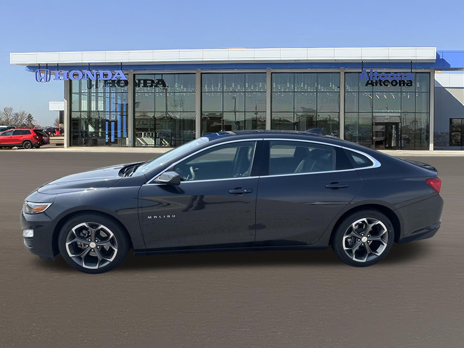 Used 2023 Chevrolet Malibu LT FWD image 2