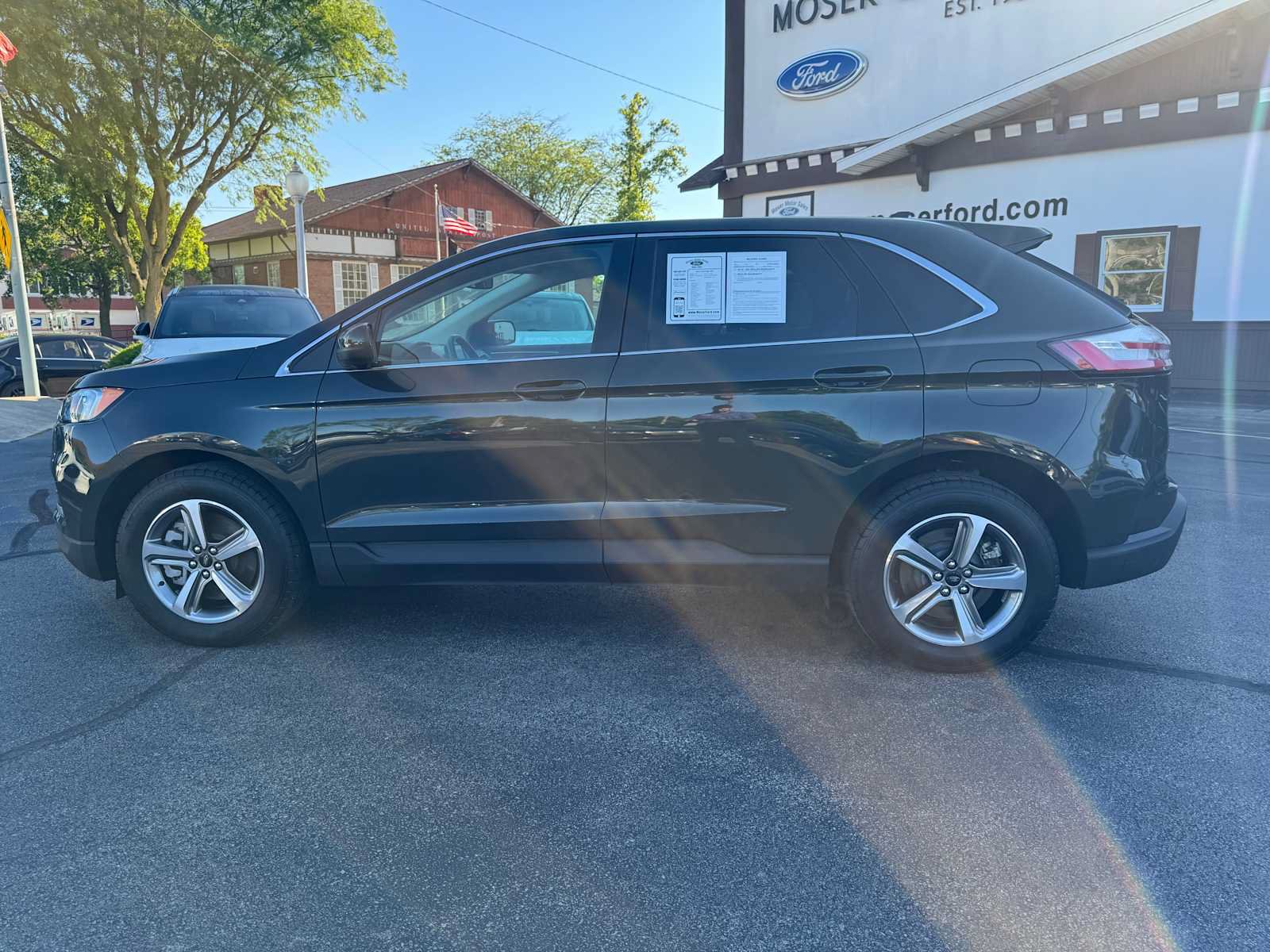 Used 2024 Ford Edge SEL w/ Convenience Package AWD/4WD image 10