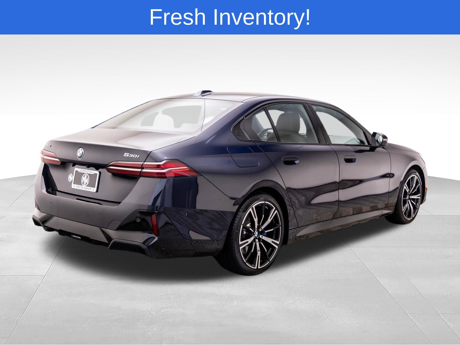Certified 2027 BMW 530i xDrive w/ M Sport Package AWD/4WD image 5