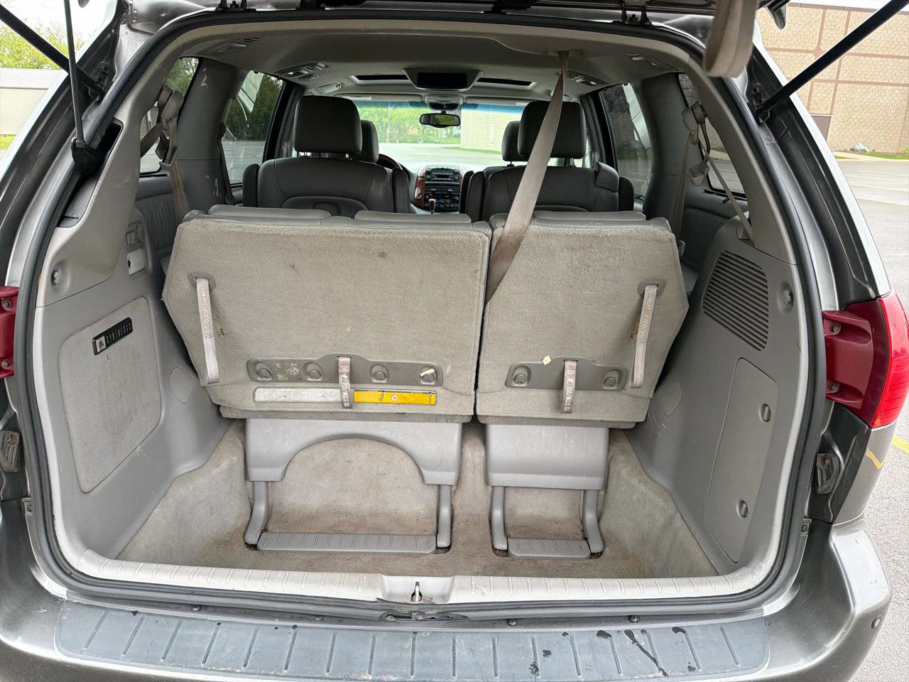 Used 2004 Toyota Sienna FWD image 26