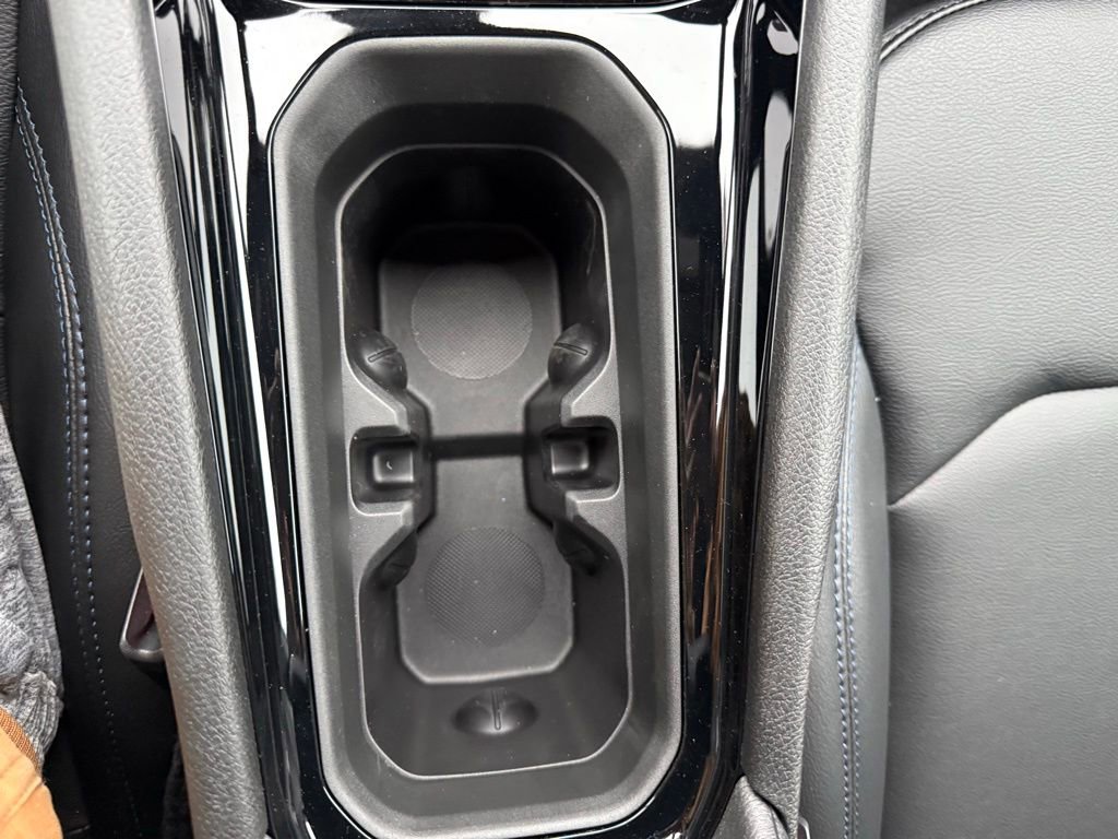 New 2026 Jeep Compass Limited image 37