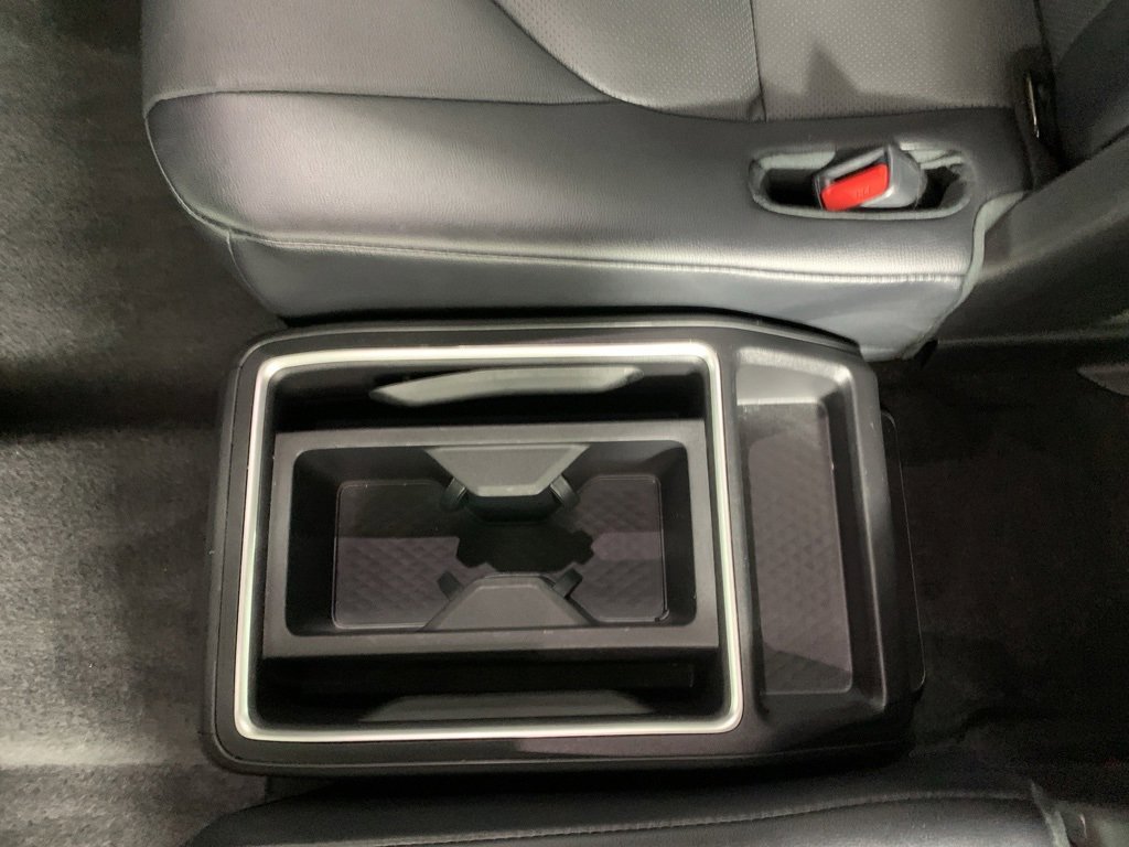 Used 2025 Toyota Grand Highlander AWD image 36