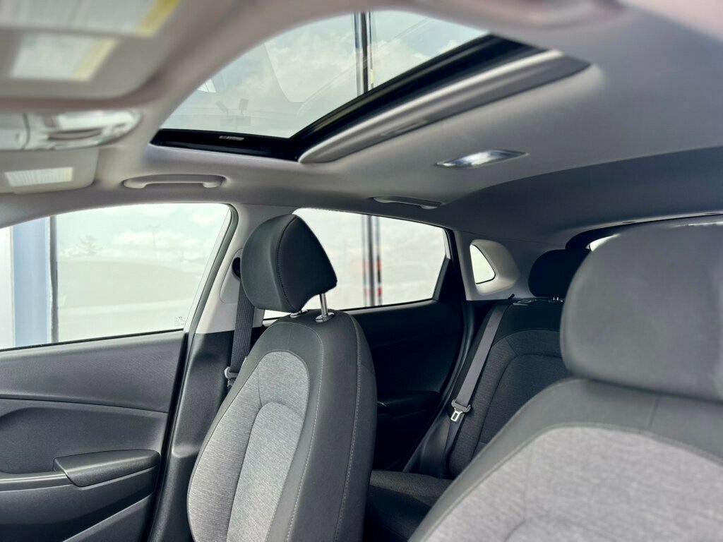 Used 2022 Hyundai Kona SEL w/ Convenience Package FWD image 26