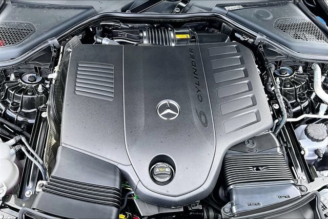 New 2025 Mercedes-Benz C 300 Sedan image 20