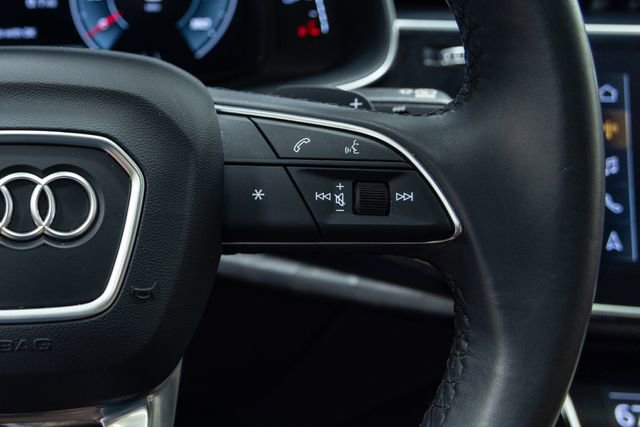 Used 2021 Audi Q7 3.0T Premium Plus image 16