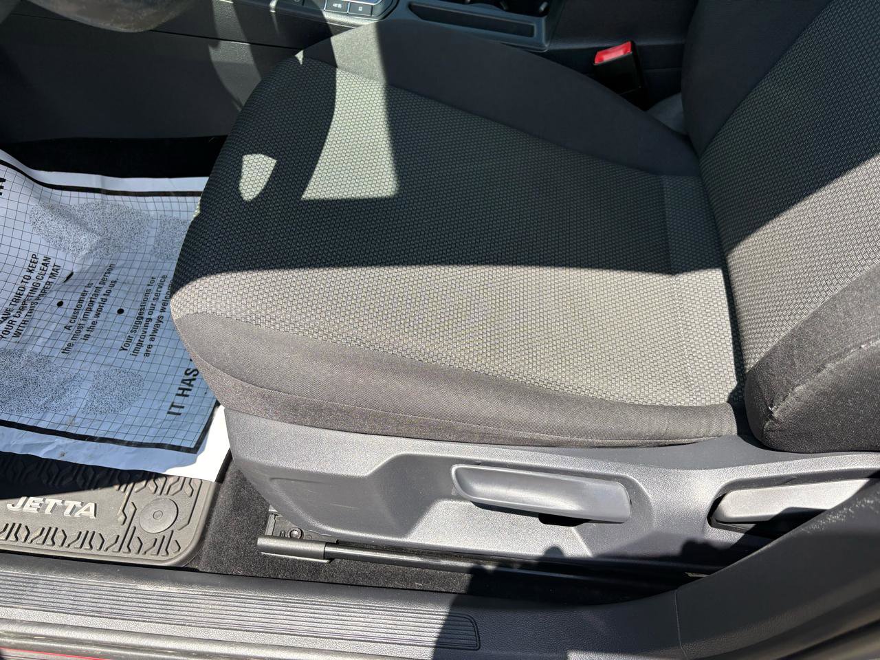 Used 2019 Volkswagen Jetta S w/ Driver Assistance Package FWD image 17