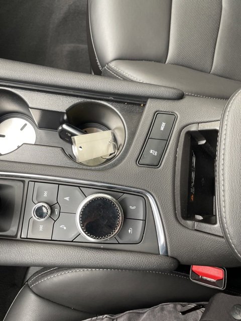 Used 2022 Cadillac XT5 Premium Luxury image 13