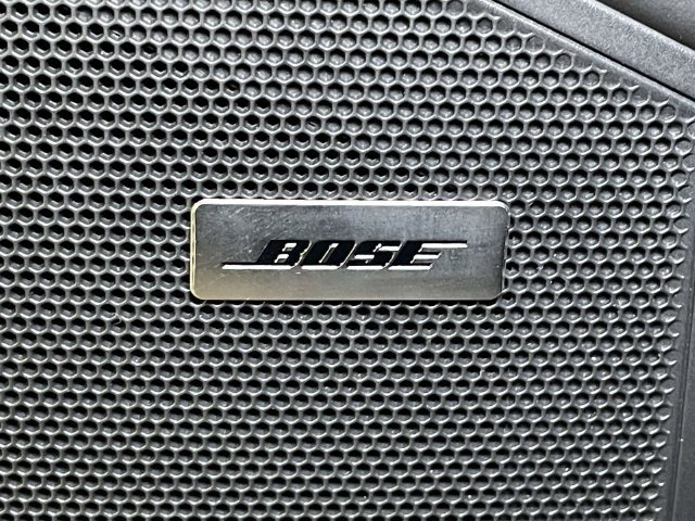 Certified 2025 Porsche Cayenne Coupe AWD/4WD image 36