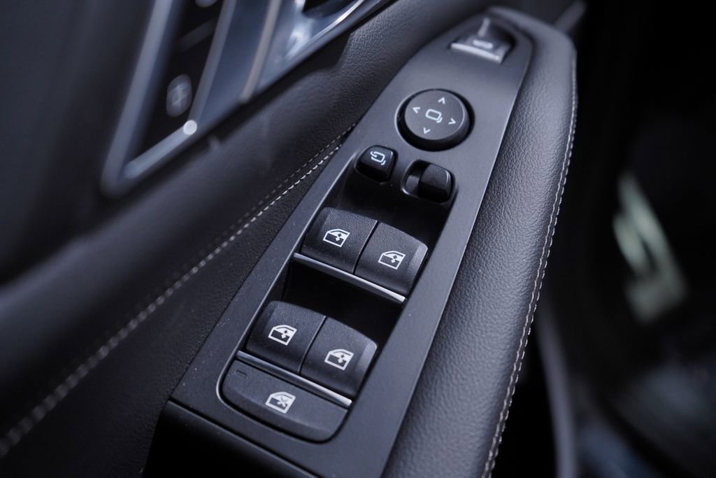 Used 2022 BMW X5 xDrive40i w/ M Sport Package image 17