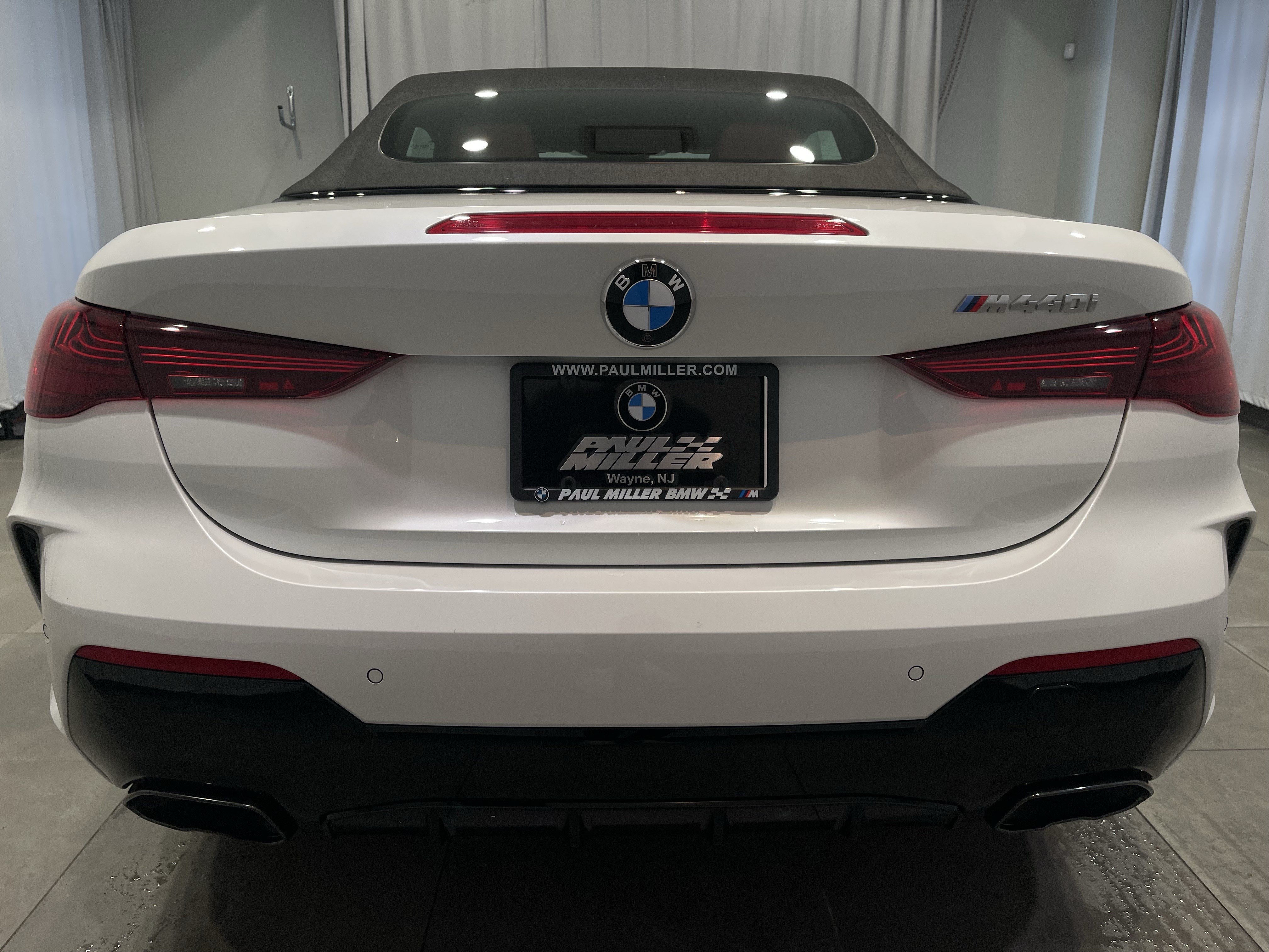Used 2027 BMW M440i Convertible RWD image 5