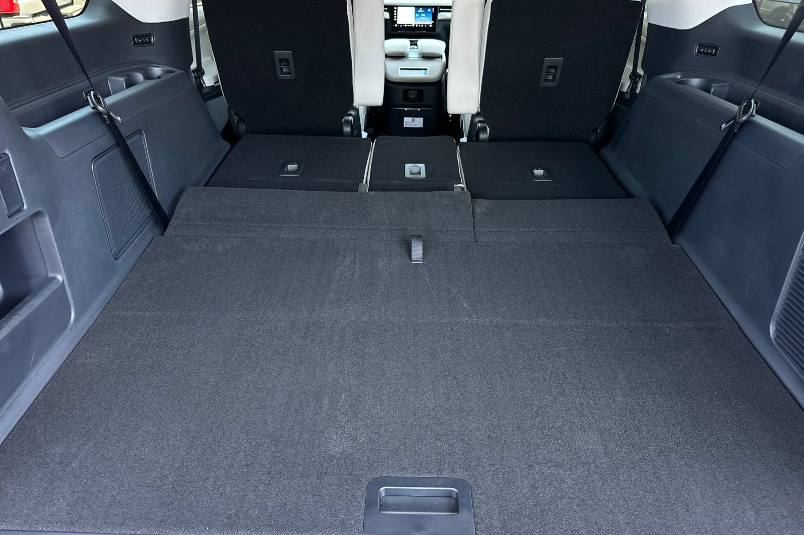 New 2026 Lincoln Navigator L Reserve AWD/4WD image 15