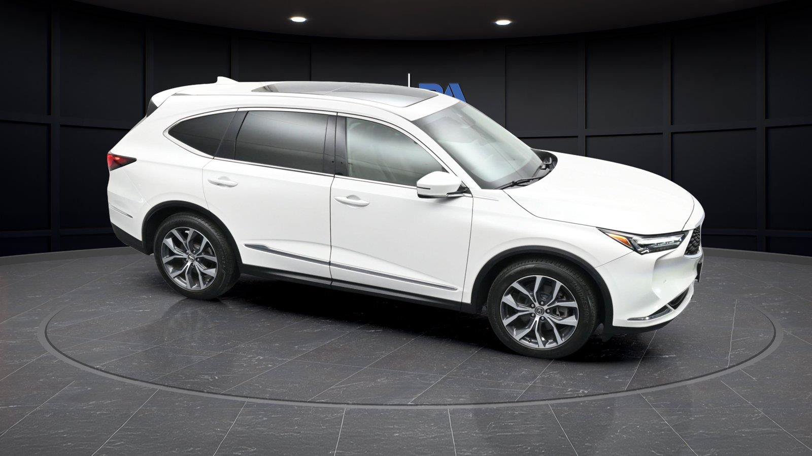 Used 2023 Acura MDX w/ Technology Package AWD/4WD image 38