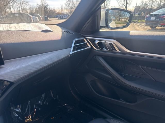 Used 2025 BMW i4 eDrive40 image 29