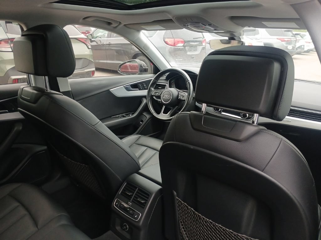 Used 2017 Audi A4 2.0T Premium Plus w/ Premium Plus Package AWD/4WD image 17