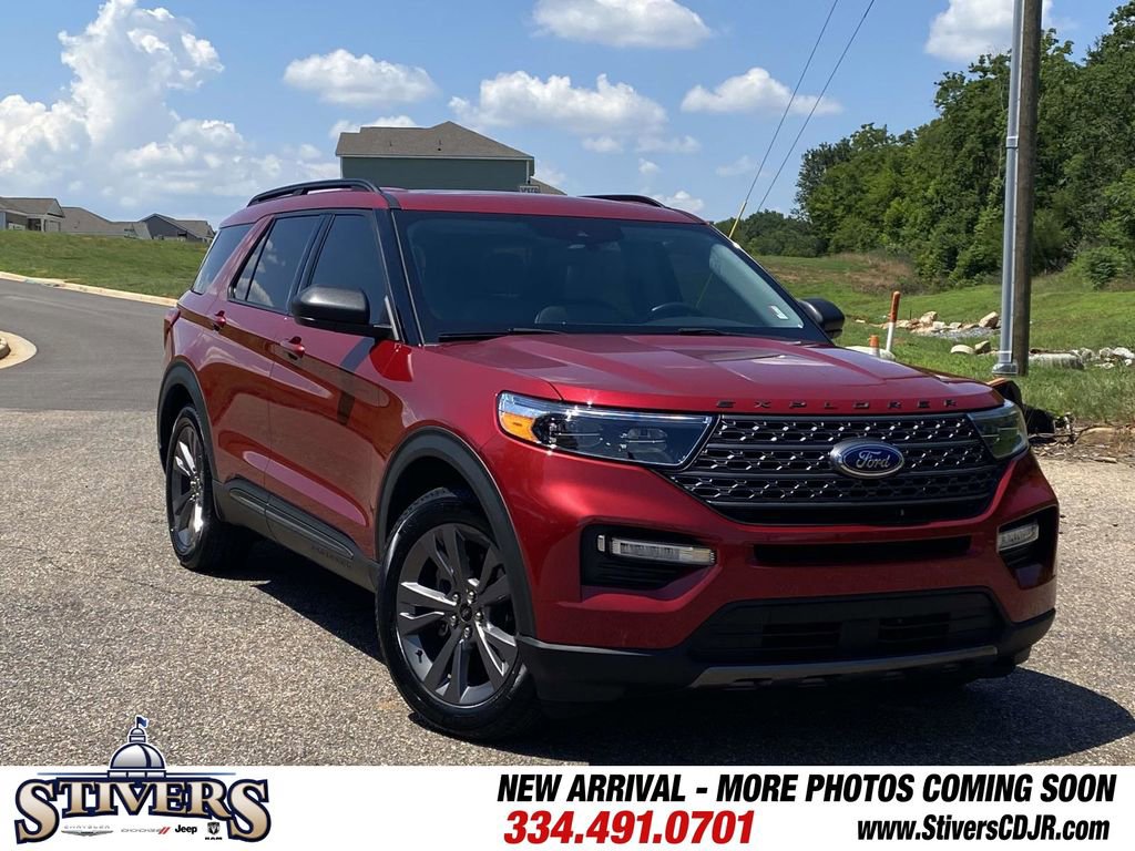 Used 2021 Ford Explorer XLT w/ Equipment Group 202A RWD image 36