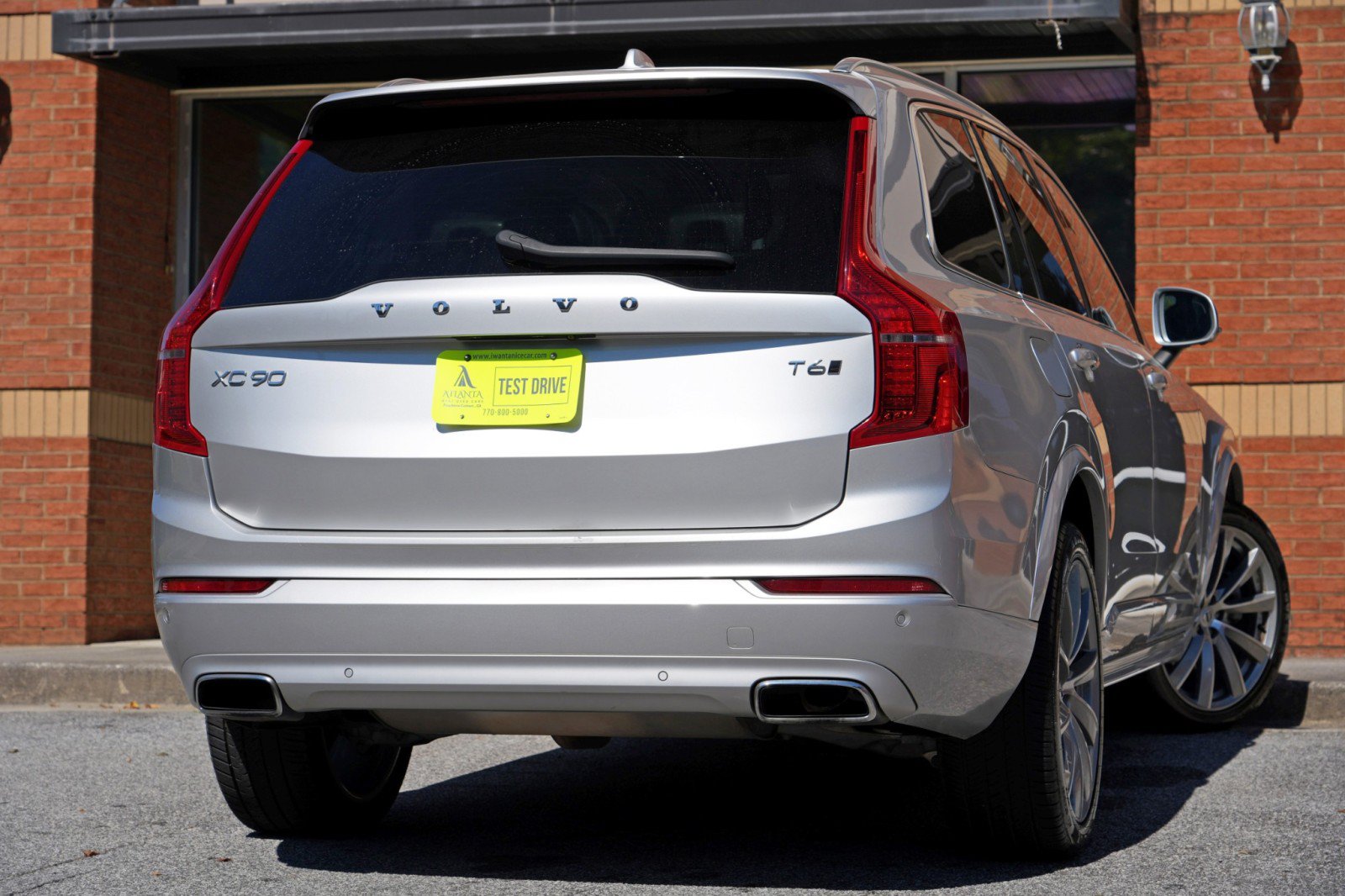 Used 2020 Volvo XC90 T6 Momentum AWD/4WD image 4