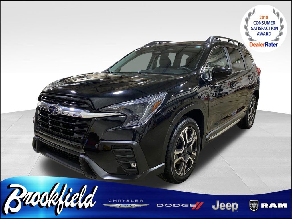 Used 2024 Subaru Ascent Limited image 3