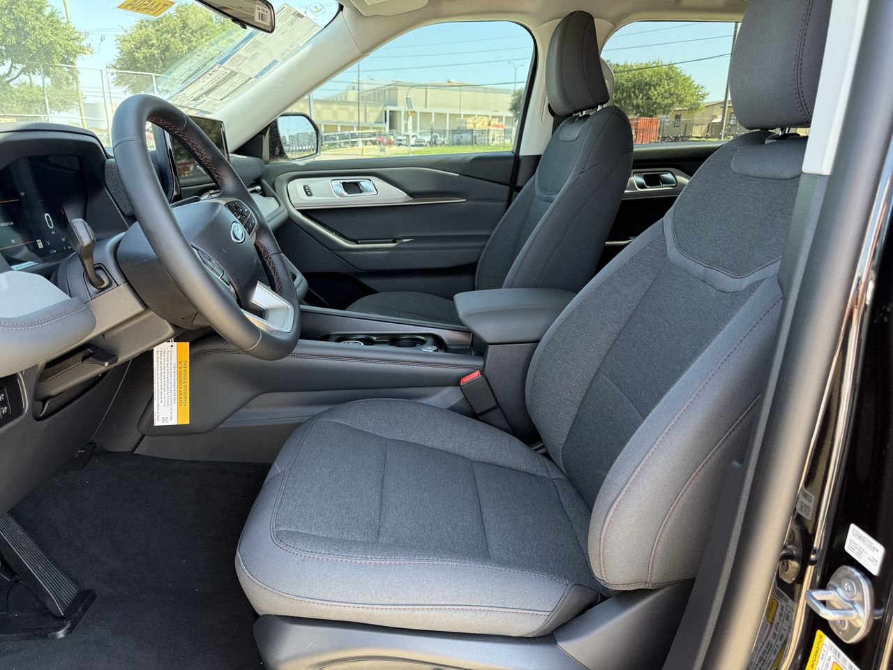 New 2026 Ford Explorer Active RWD image 17