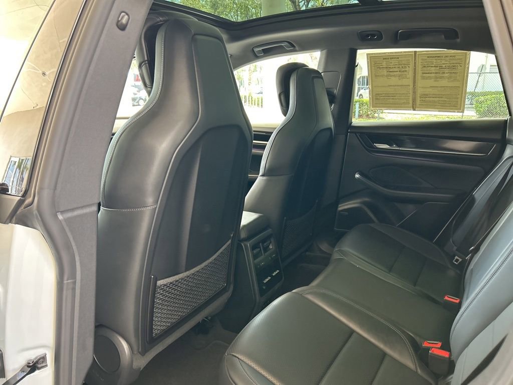 Used 2025 Porsche Macan Electric image 36