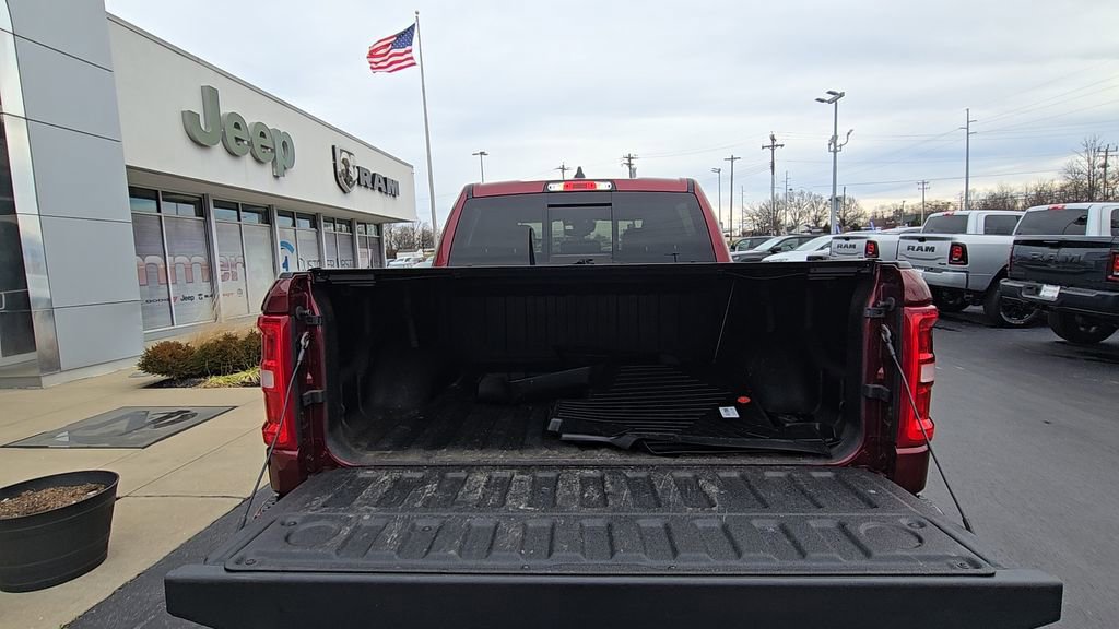 Used 2020 Jeep Cherokee Latitude Plus image 16