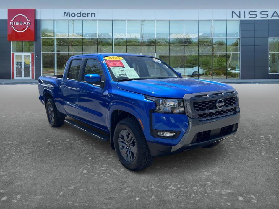 Certified 2025 Nissan Frontier SV w/ SV Convenience Package AWD/4WD image 3