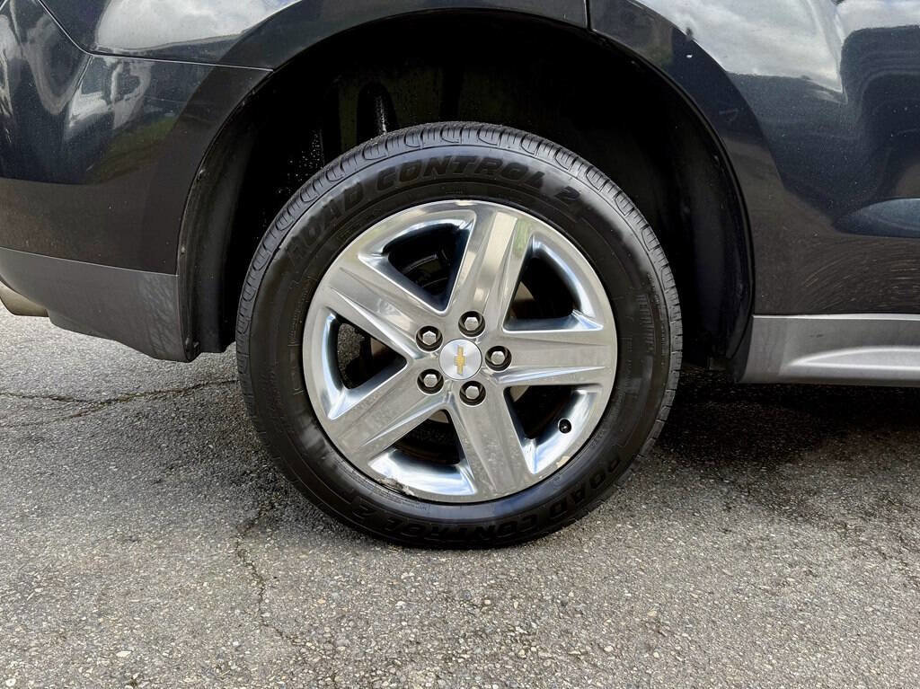 Used 2015 Chevrolet Equinox LTZ image 28