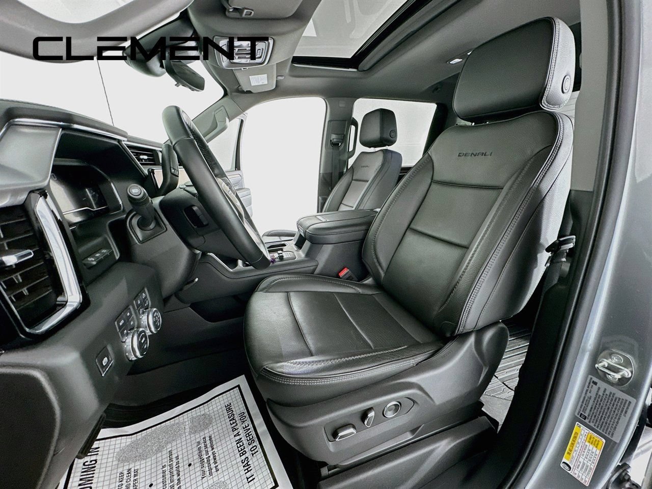 Used 2024 GMC Sierra 3500 Denali w/ Denali Reserve Package AWD/4WD image 31