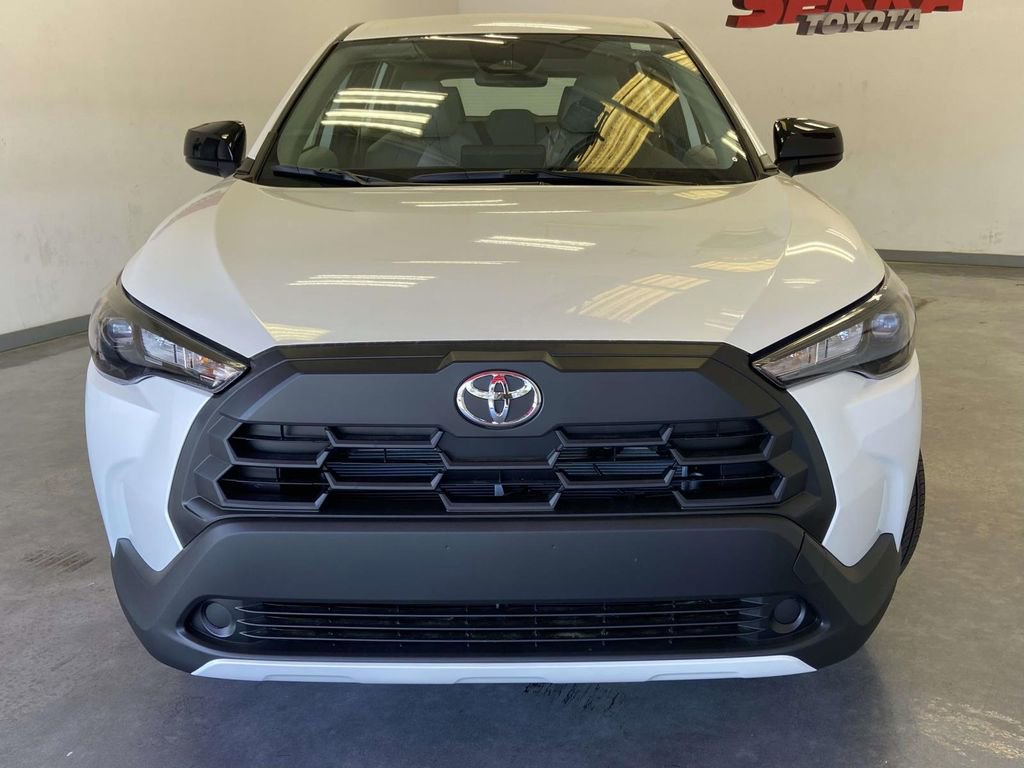 Used 2026 Toyota Corolla Cross L FWD image 8