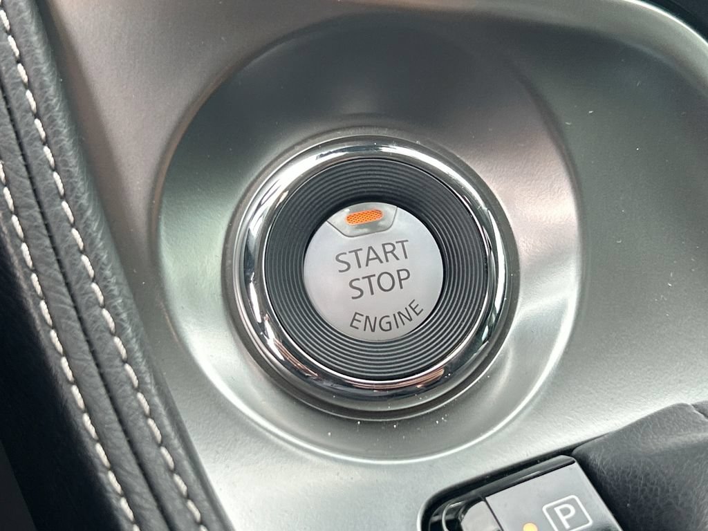 Used 2022 Nissan Maxima Platinum w/ Sport Mat Group FWD image 35
