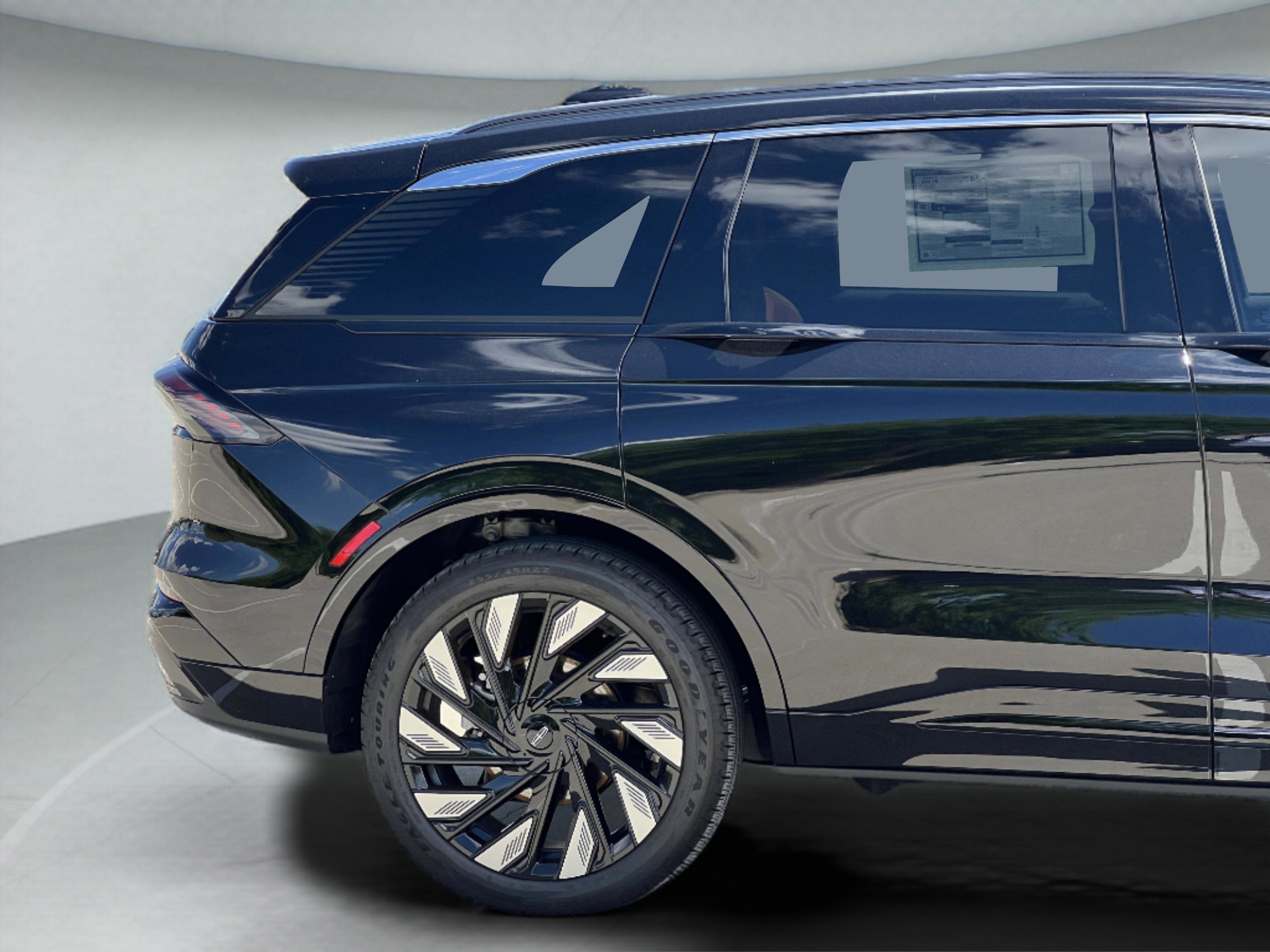 New 2025 Lincoln Nautilus Black Label w/ Jet Appearance Package image 32