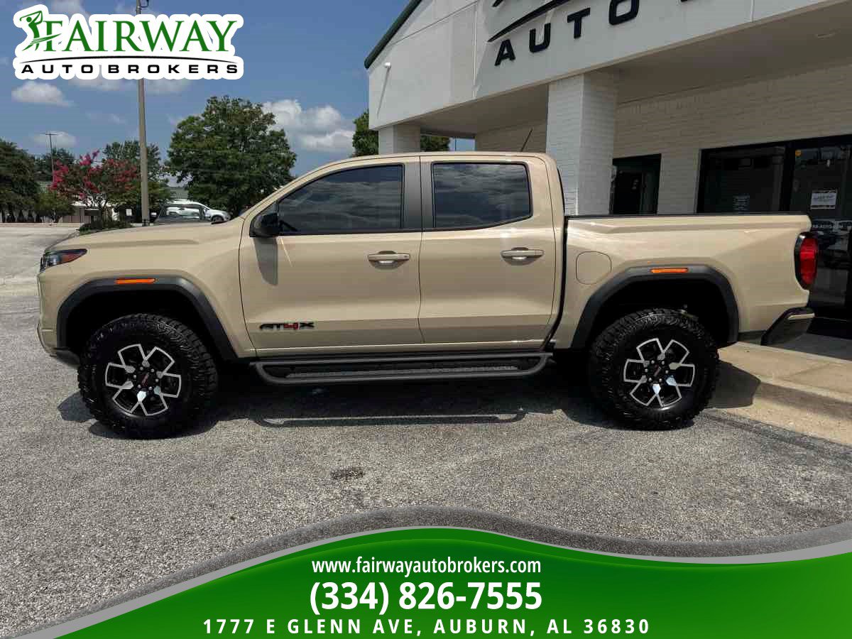 Used 2023 GMC Canyon AT4X AWD/4WD image 9