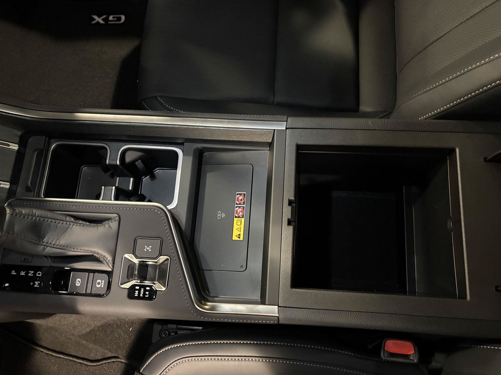 Used 2026 Lexus GX 550 w/ Cold Area Package AWD/4WD image 24